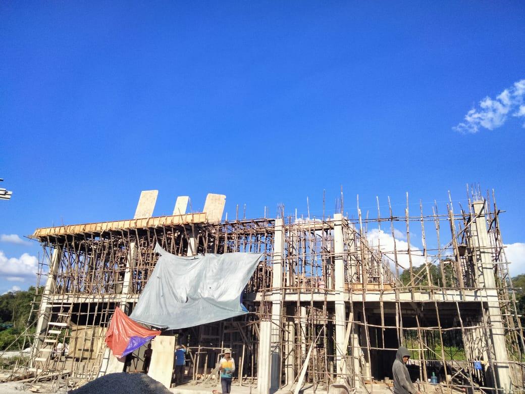 Costruzione e attrezzatura di una residenza per studenti indigenti a Balai Berkuak, in Indonesia, per favorire l’accesso all’istruzione.
